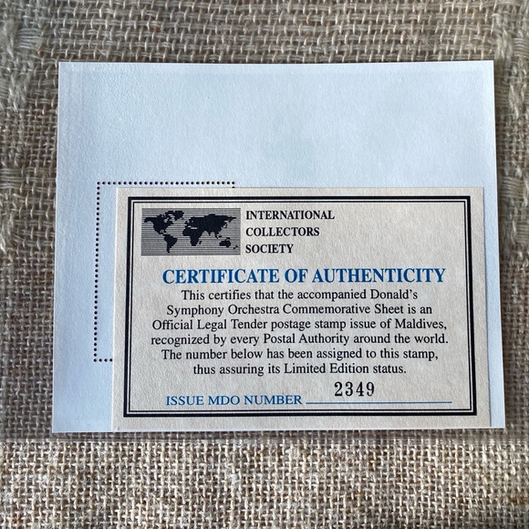 Maldive Disney Stamp Sheet Donald Duck Orchestra - Picture 2 of 2